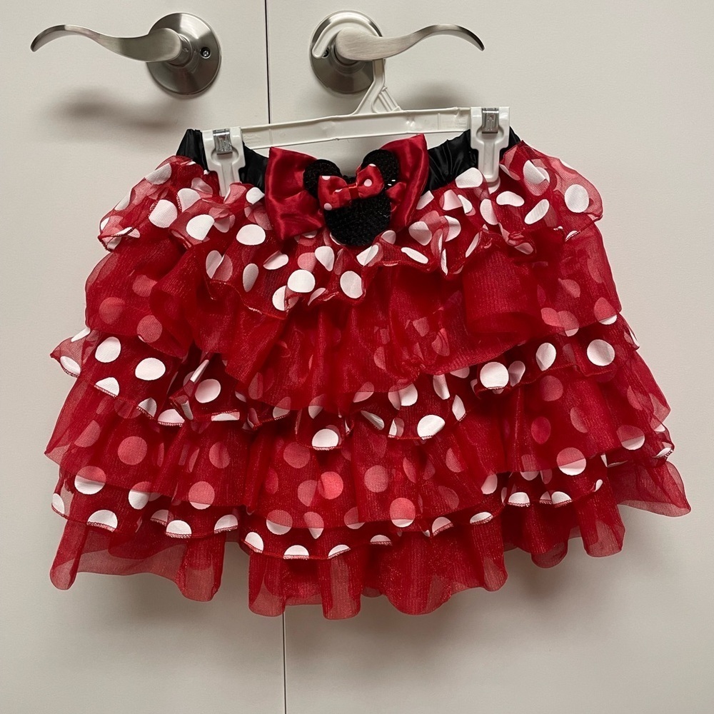 Disney Minnie Mouse skirt Adult Sm, Sequins Minnie head w Bow, Layered Tulle